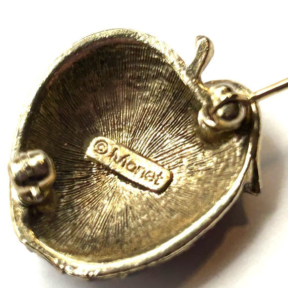 Vintage Monet Red Rhinestone Antique Gold Apple Pin Brooch Teachers Gift - Picture 10 of 15